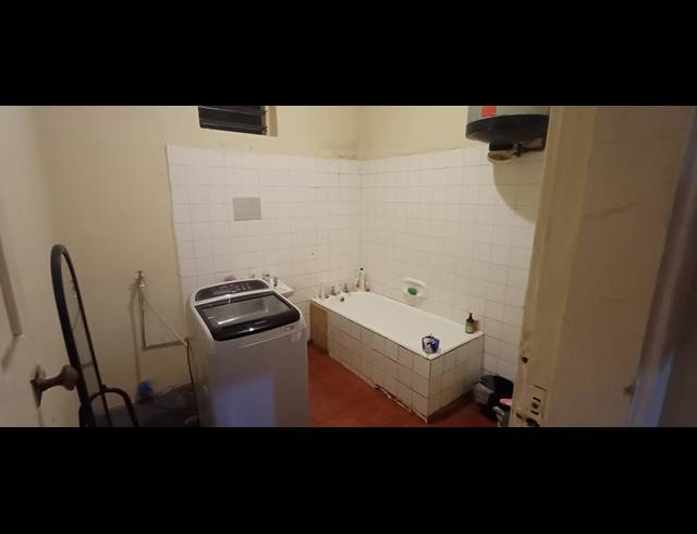 1 BEDROOM APARTMENT FOR SALE IN DURBAN CENTRAL